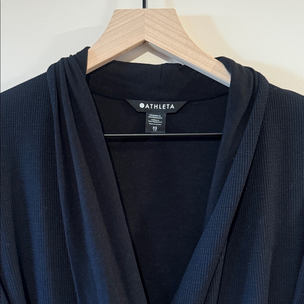 Athleta Black Robe Size XS - Wind Down Sleep‎ Robe - Picture 4 of 12